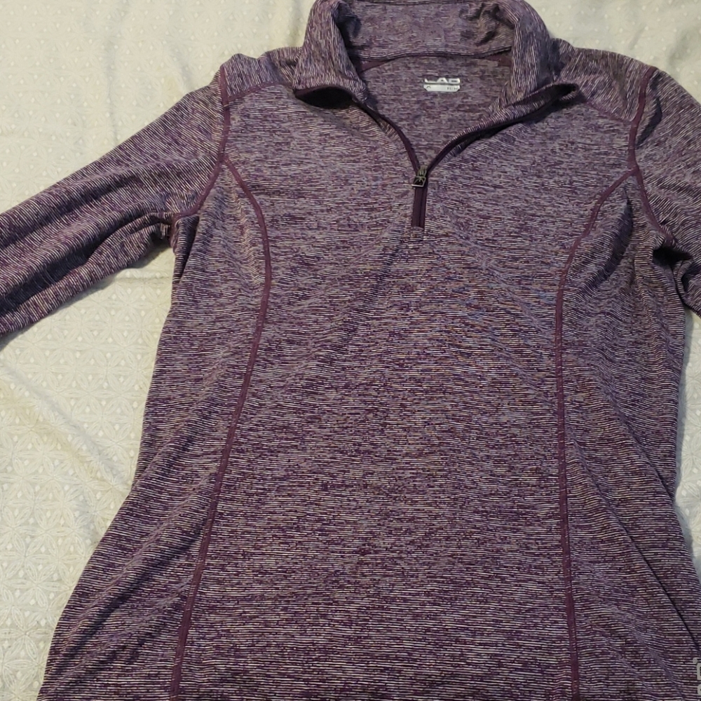 Sweat shirt